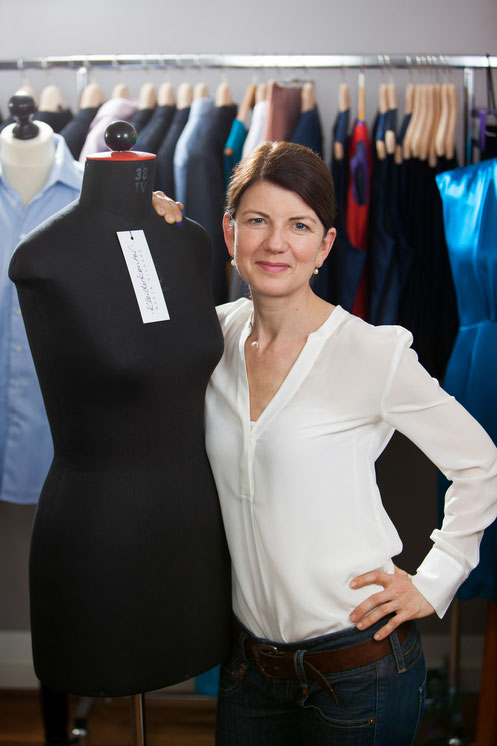 nadja_gilhaus_diplom-ingenieurin-und-schneidermeisterin-nadja-gilhaus-inhaberin-des-kleiderkontors